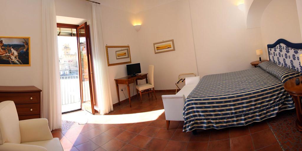 Palazzo Iaquinto Apartment Santa Maria di Castellabate Exterior photo